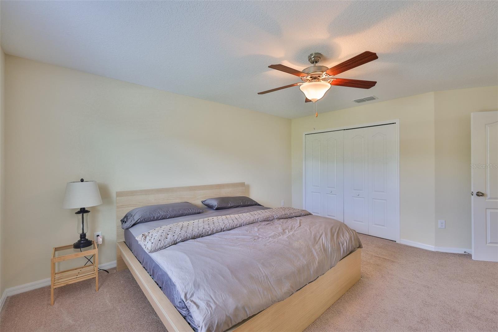 Image 34 of 70 For 10914 Whitecap Drive