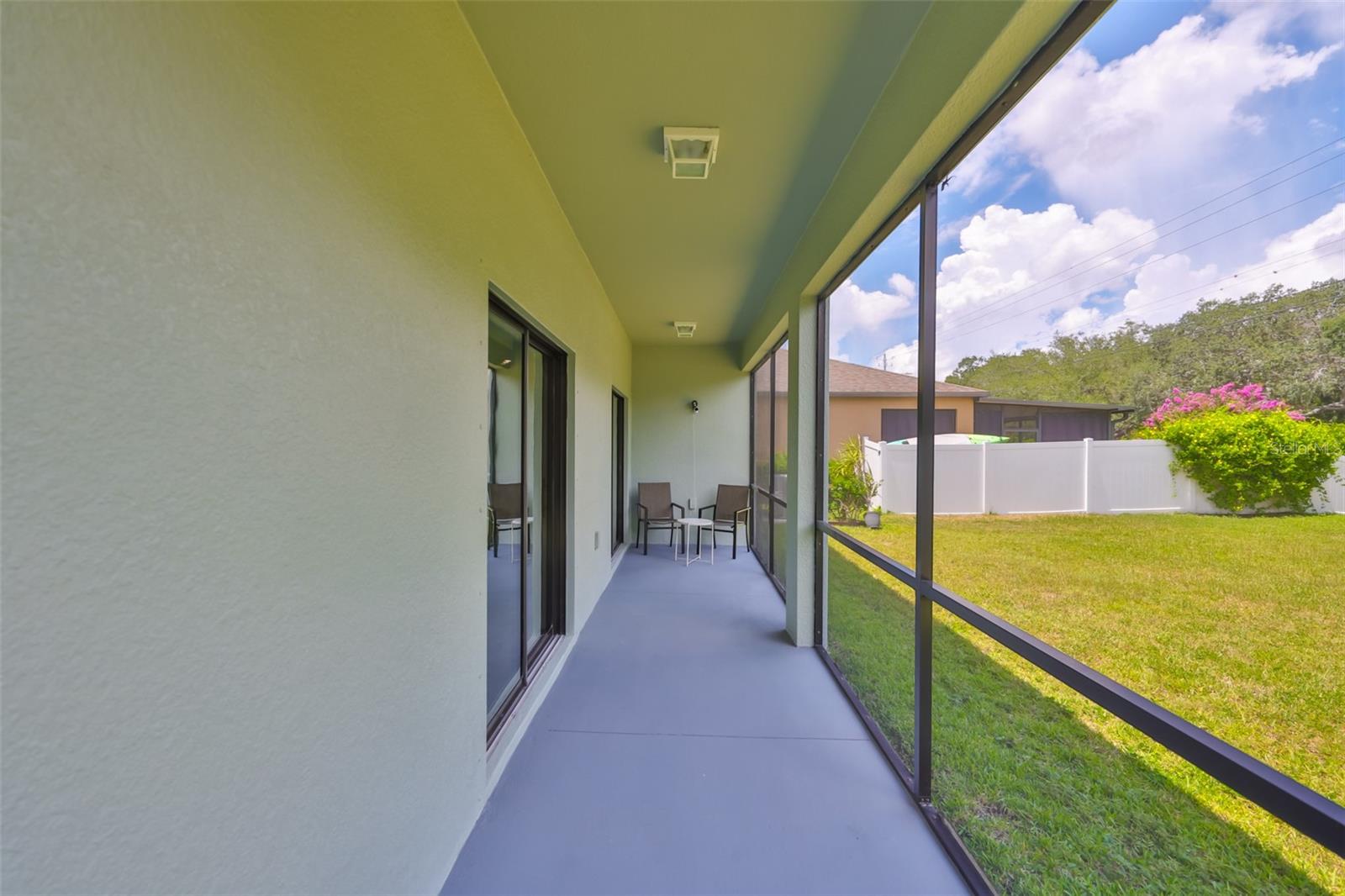 Image 46 of 70 For 10914 Whitecap Drive