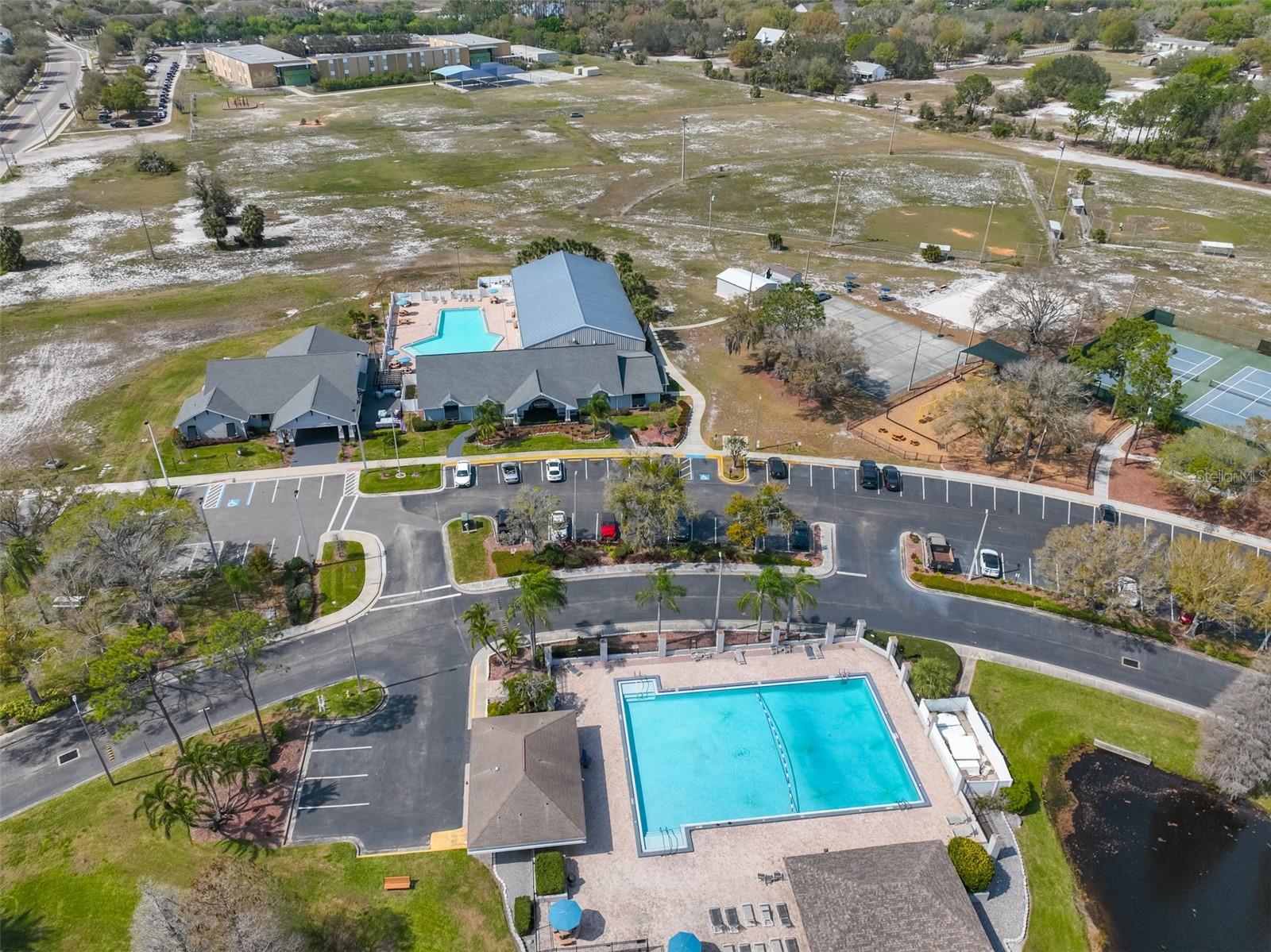 Image 57 of 70 For 10914 Whitecap Drive