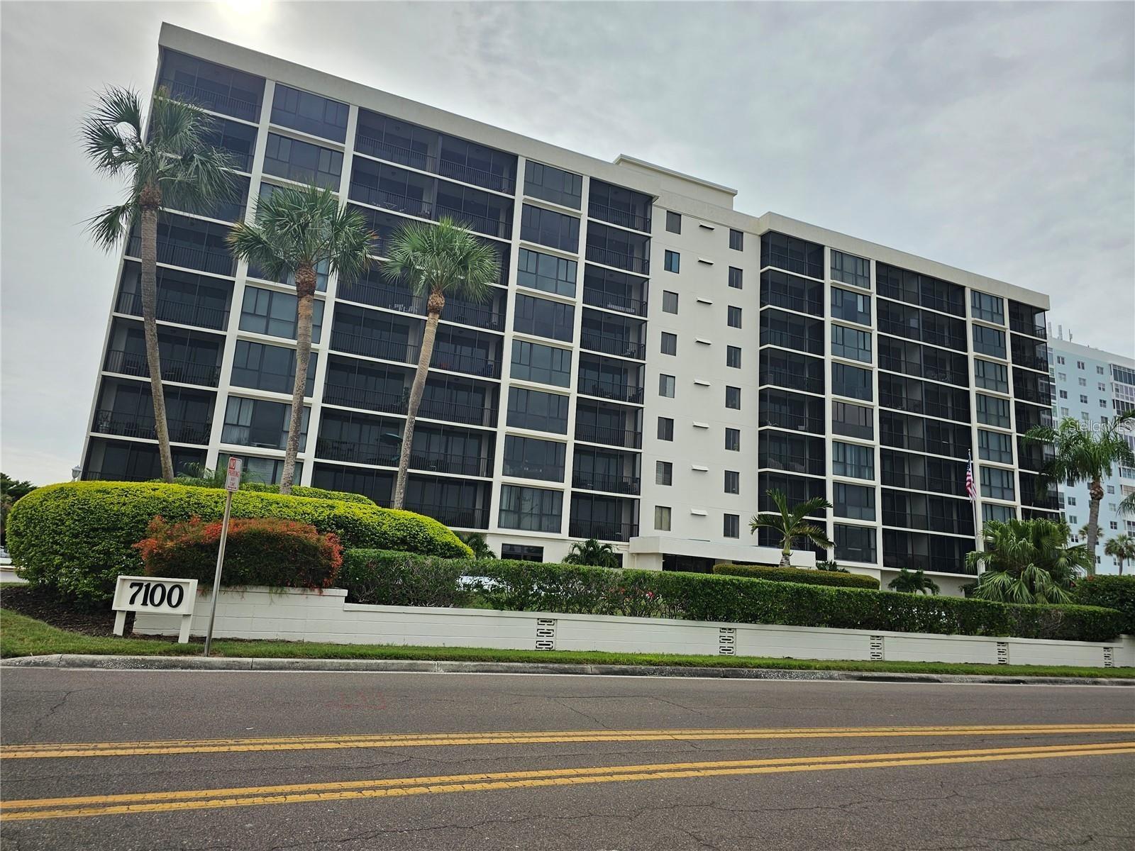 Details for 7100 Sunshine Skyway Lane S 205, ST PETERSBURG, FL 33711