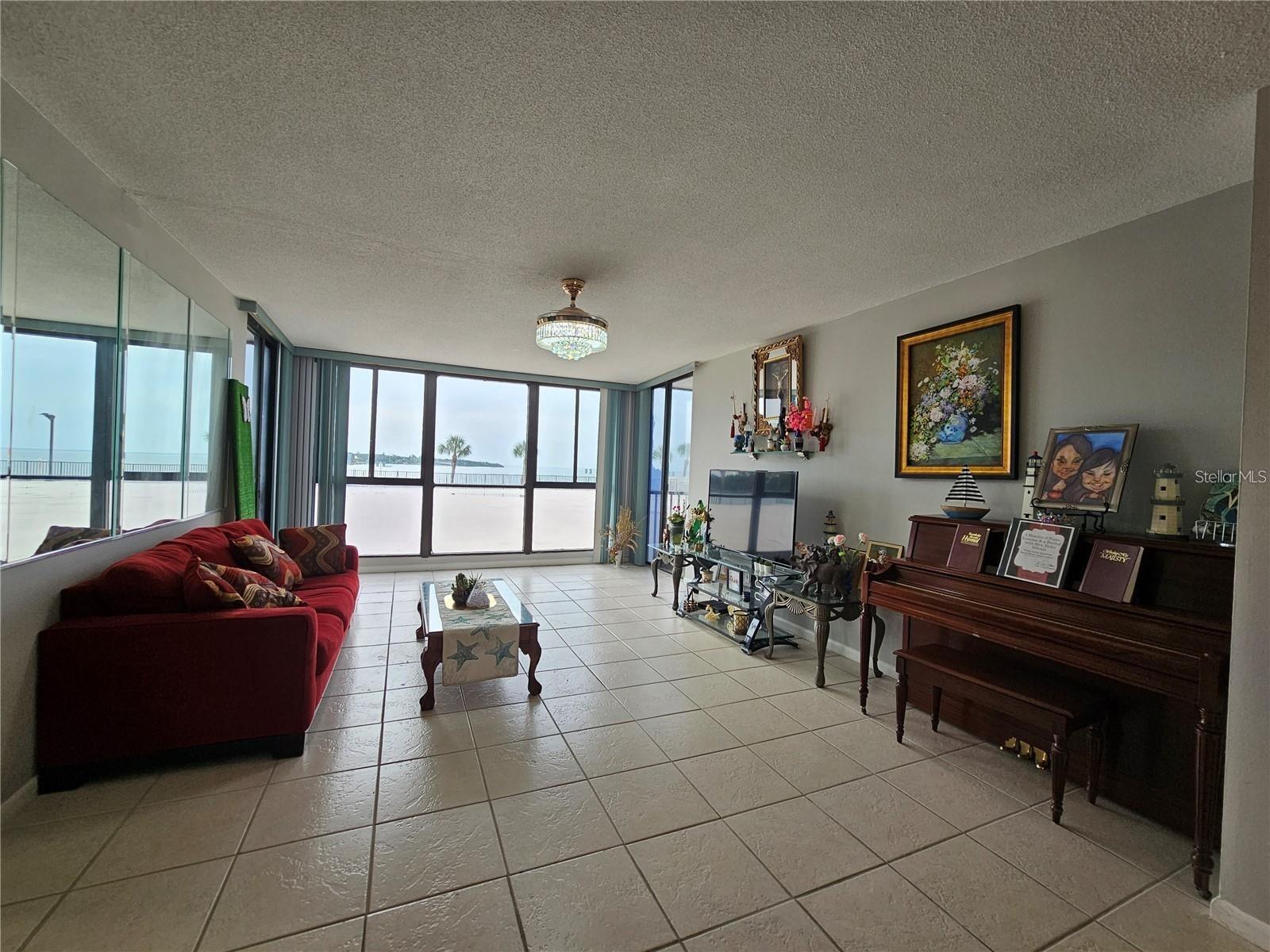 Image 12 of 30 For 7100 Sunshine Skyway Lane S 205