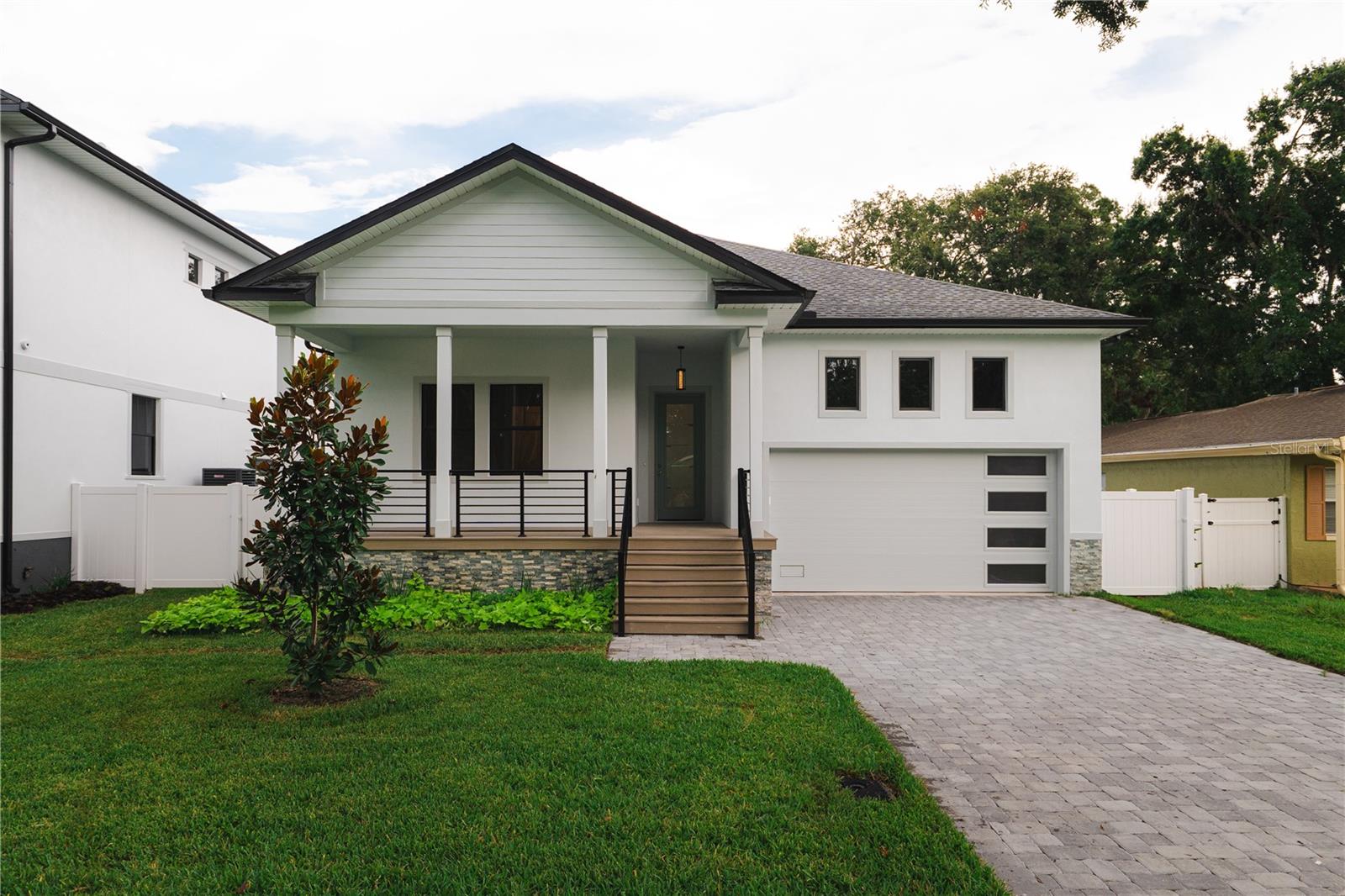 Details for 403 Park Boulevard, OLDSMAR, FL 34677