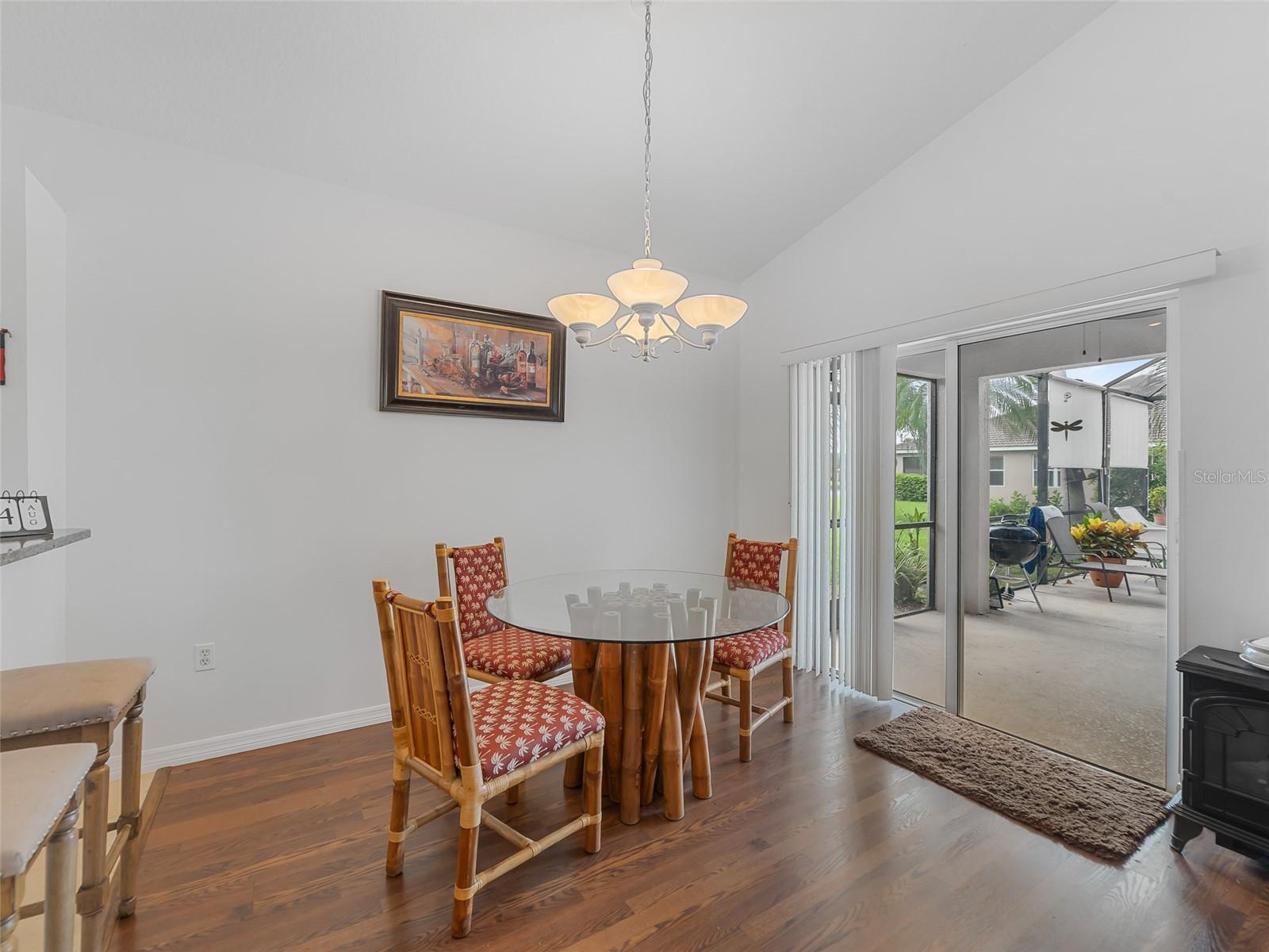 Image 10 of 44 For 8222 Haven Harbour Way