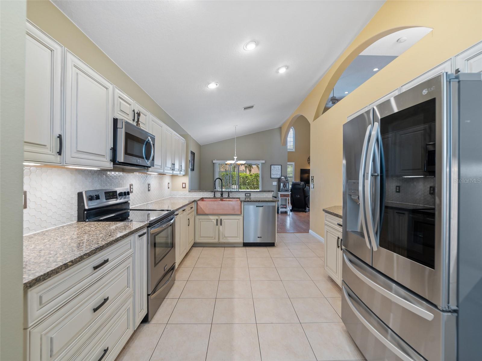 Image 12 of 44 For 8222 Haven Harbour Way