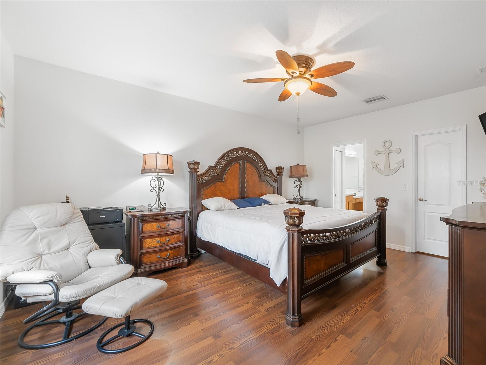 Image 14 of 44 For 8222 Haven Harbour Way
