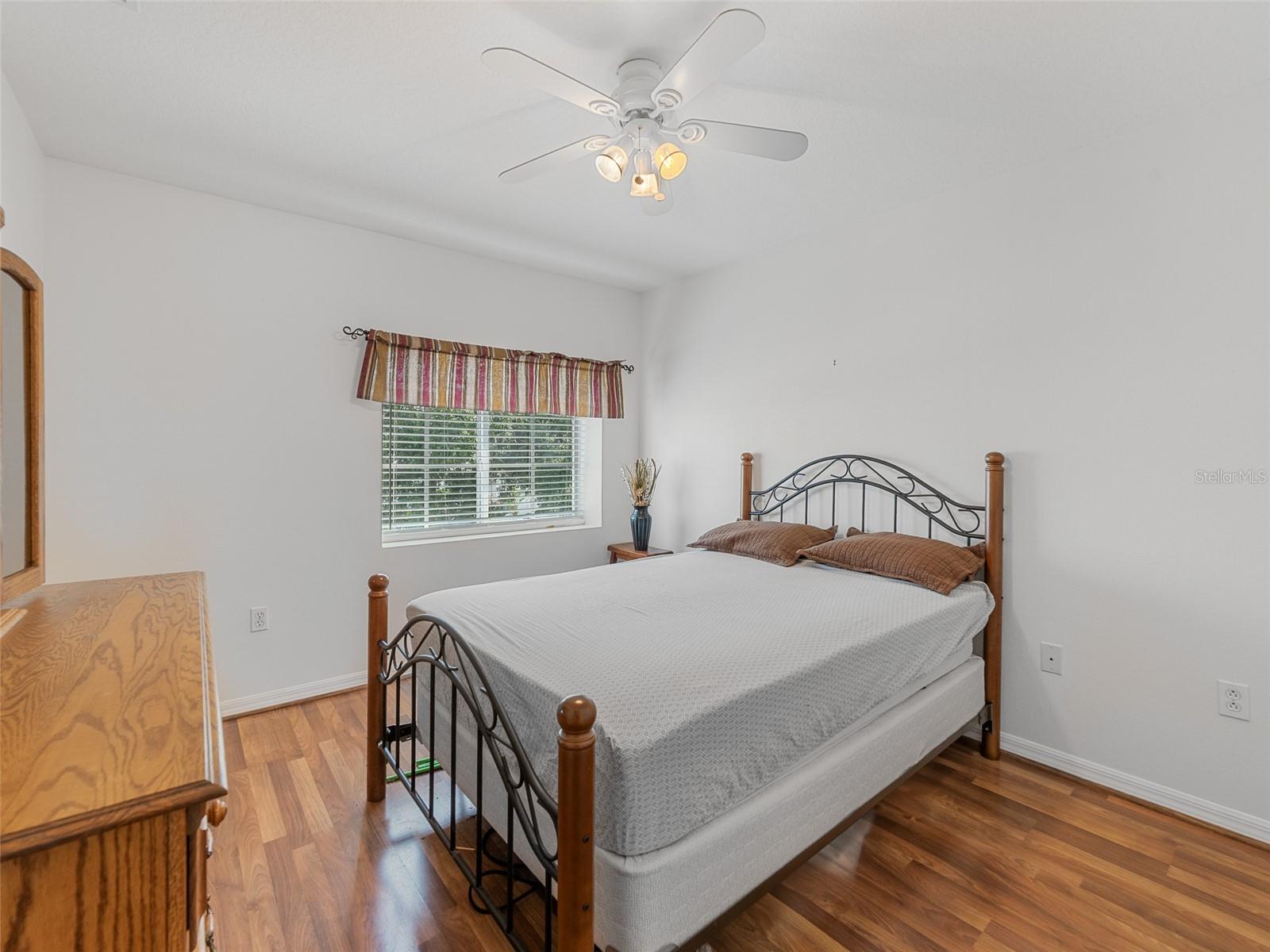 Image 20 of 44 For 8222 Haven Harbour Way