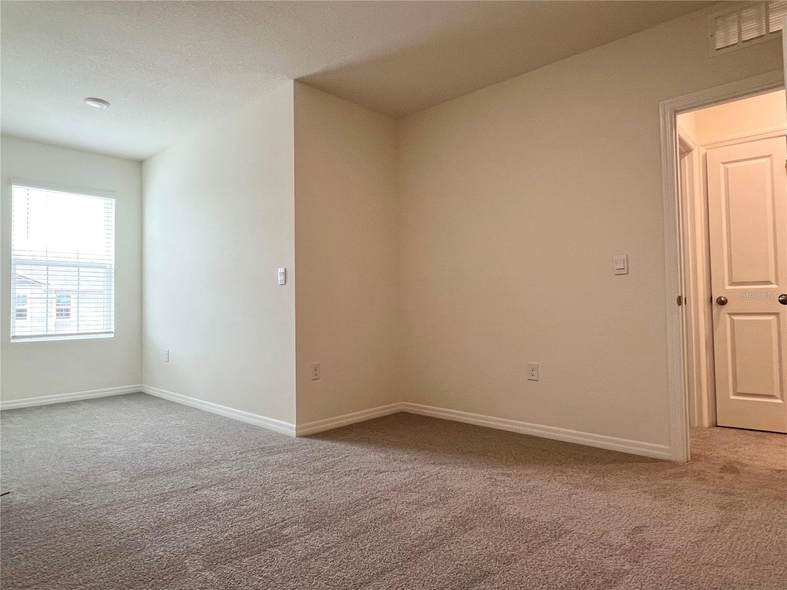Image 17 of 23 For 5334 Dragonfly Drive