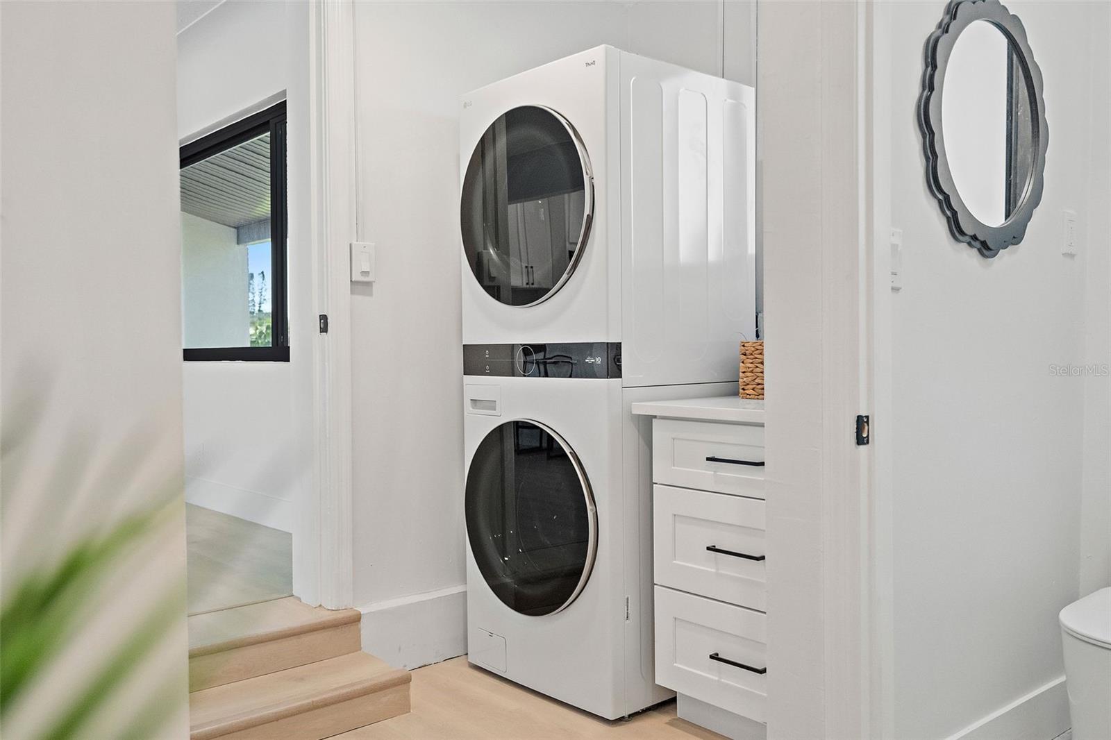 Image 33 of 72 For 6719 3rd Avenue N