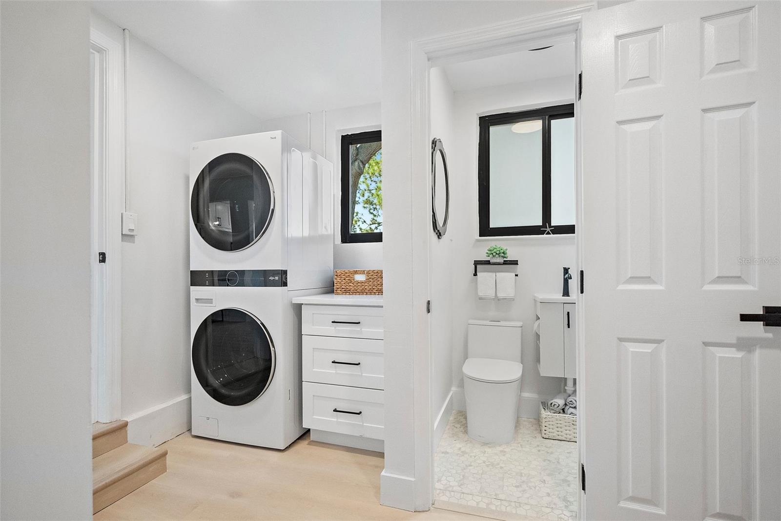 Image 34 of 72 For 6719 3rd Avenue N
