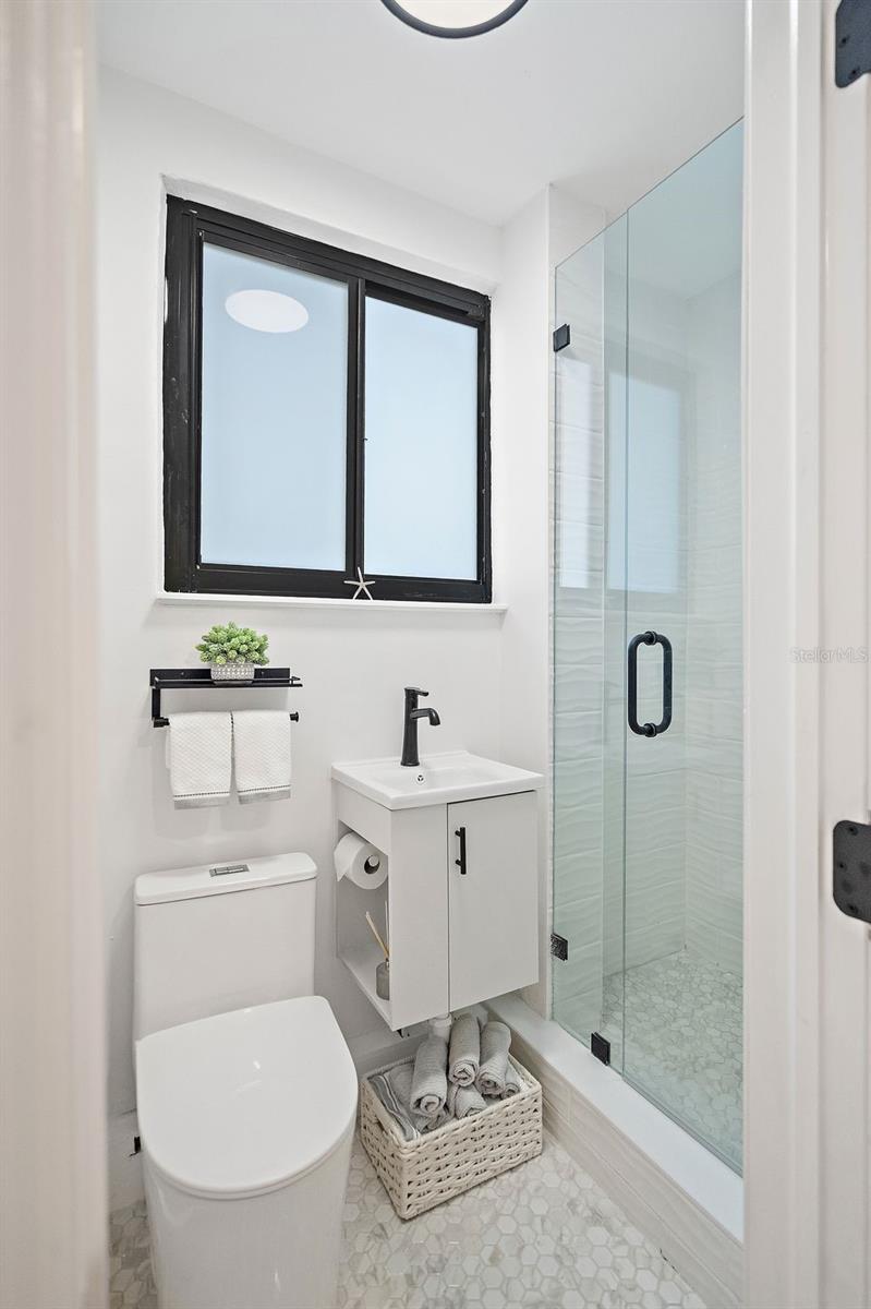 Image 35 of 72 For 6719 3rd Avenue N