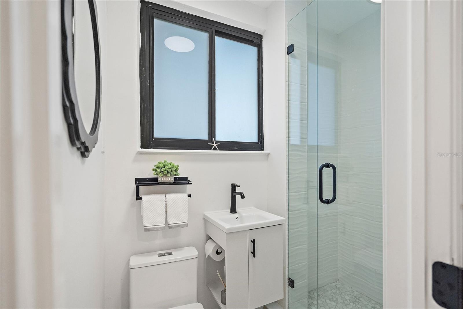Image 36 of 72 For 6719 3rd Avenue N