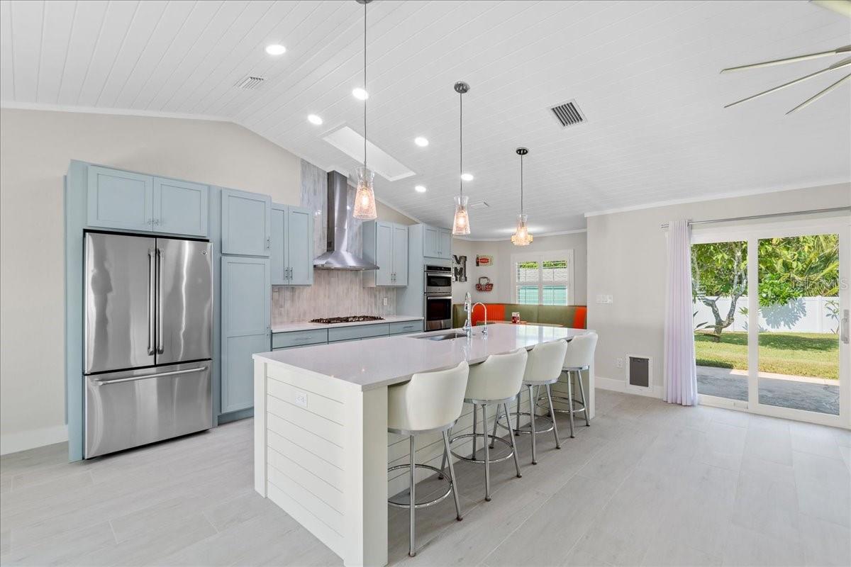 Image 10 of 50 For 5120 Palm Drive