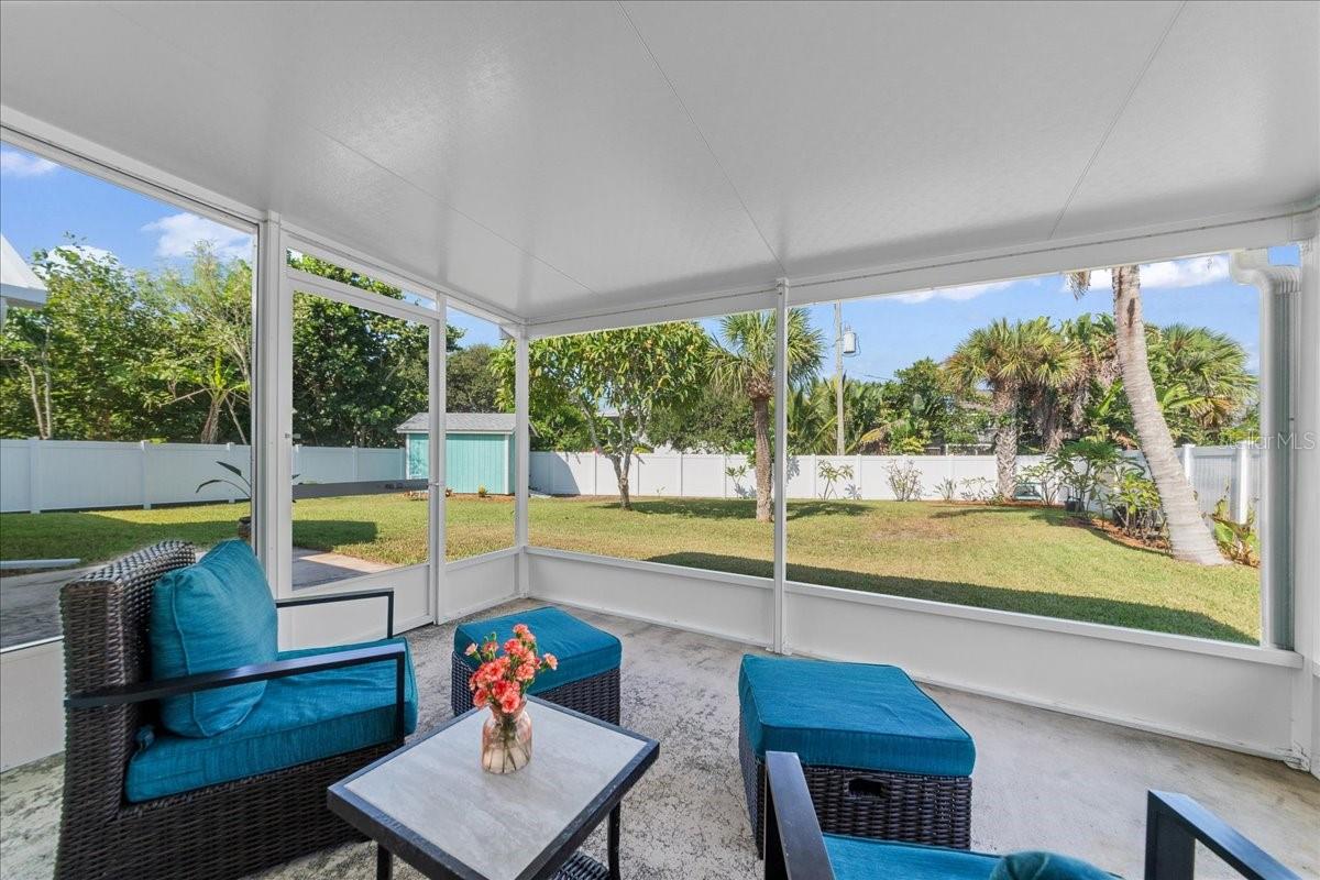 Image 30 of 50 For 5120 Palm Drive