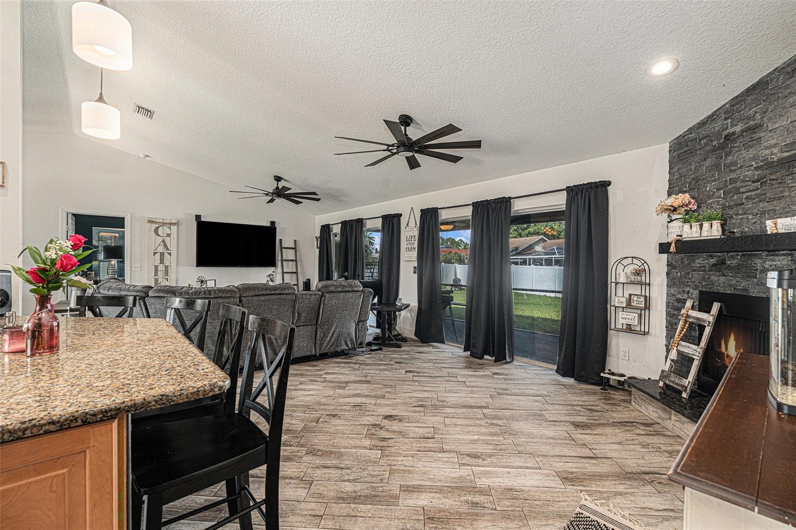 Image 11 of 31 For 1643 Lynsfield Court