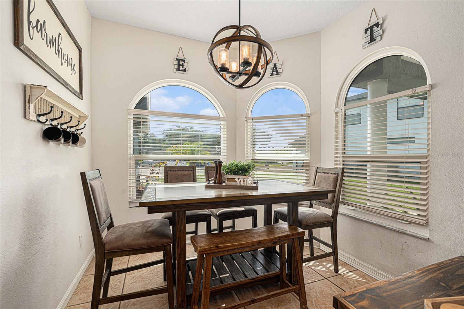 Image 15 of 31 For 1643 Lynsfield Court