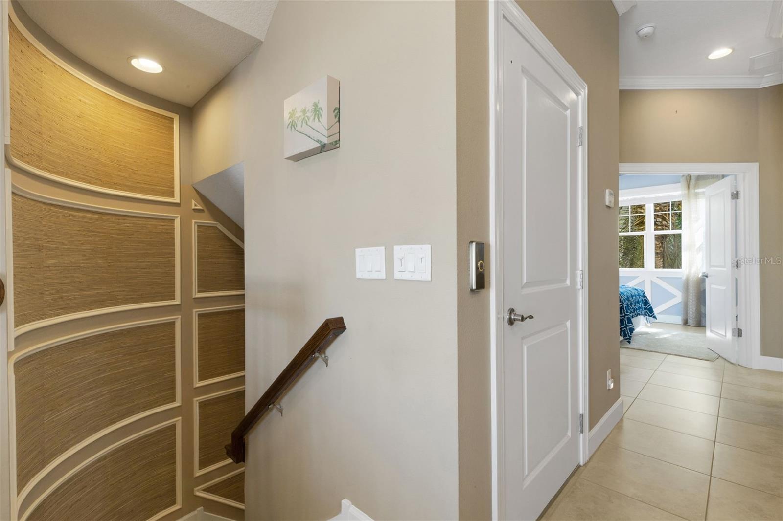 Listing photo id 45 for 5909 Anchorage Way S