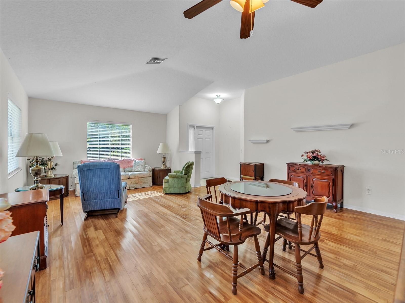 Image 10 of 41 For 1433 Impatiens Court