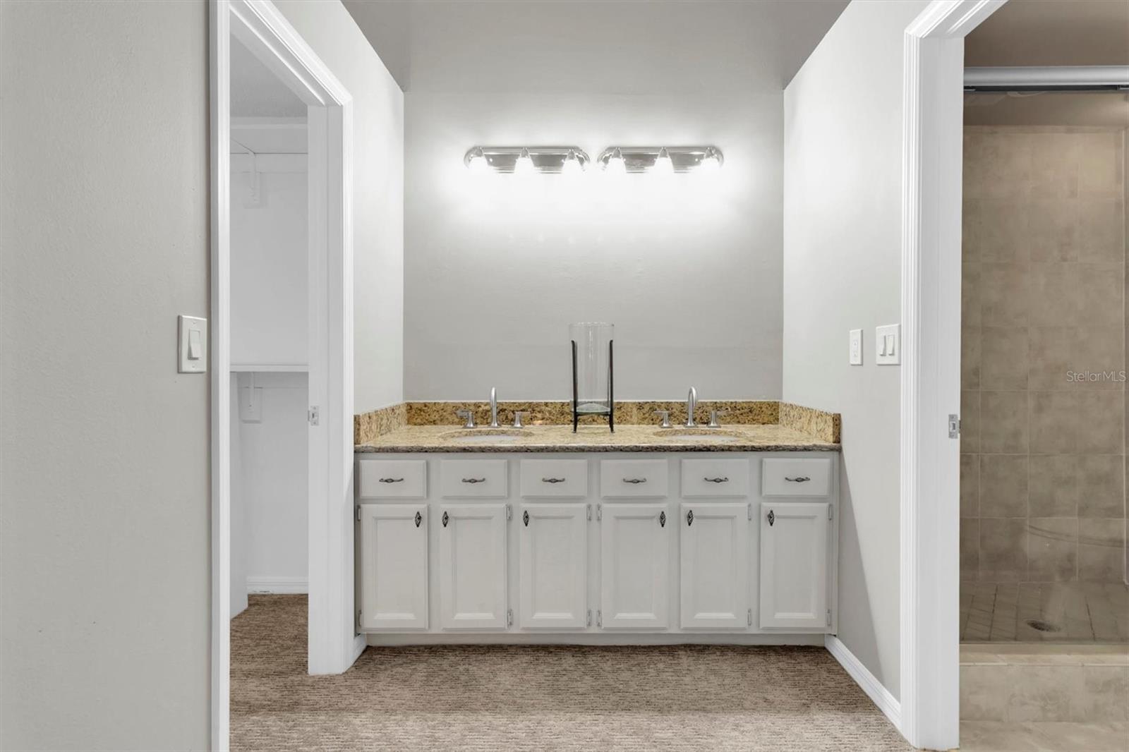 Image 22 of 40 For 14086 Trouville Drive