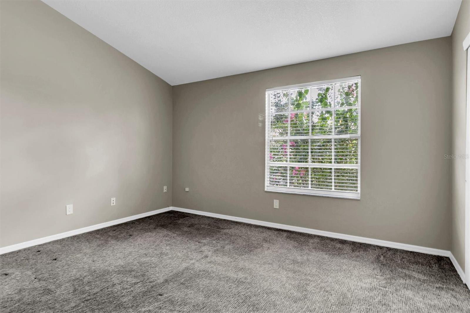 Image 25 of 40 For 14086 Trouville Drive