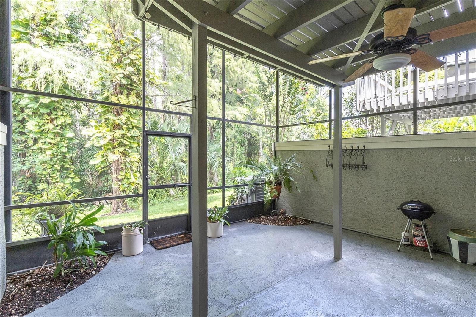 Image 33 of 40 For 14086 Trouville Drive