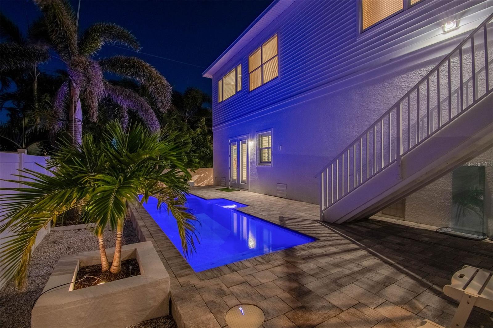 Image 12 of 73 For 109 15th Street