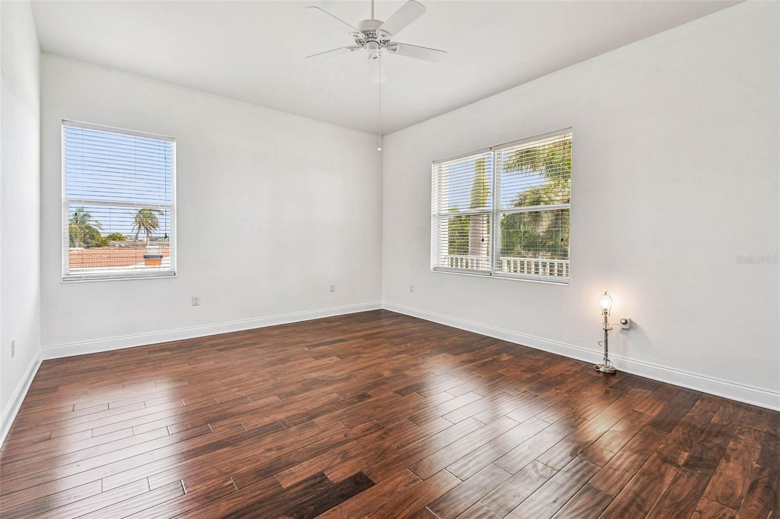 Image 39 of 73 For 109 15th Street