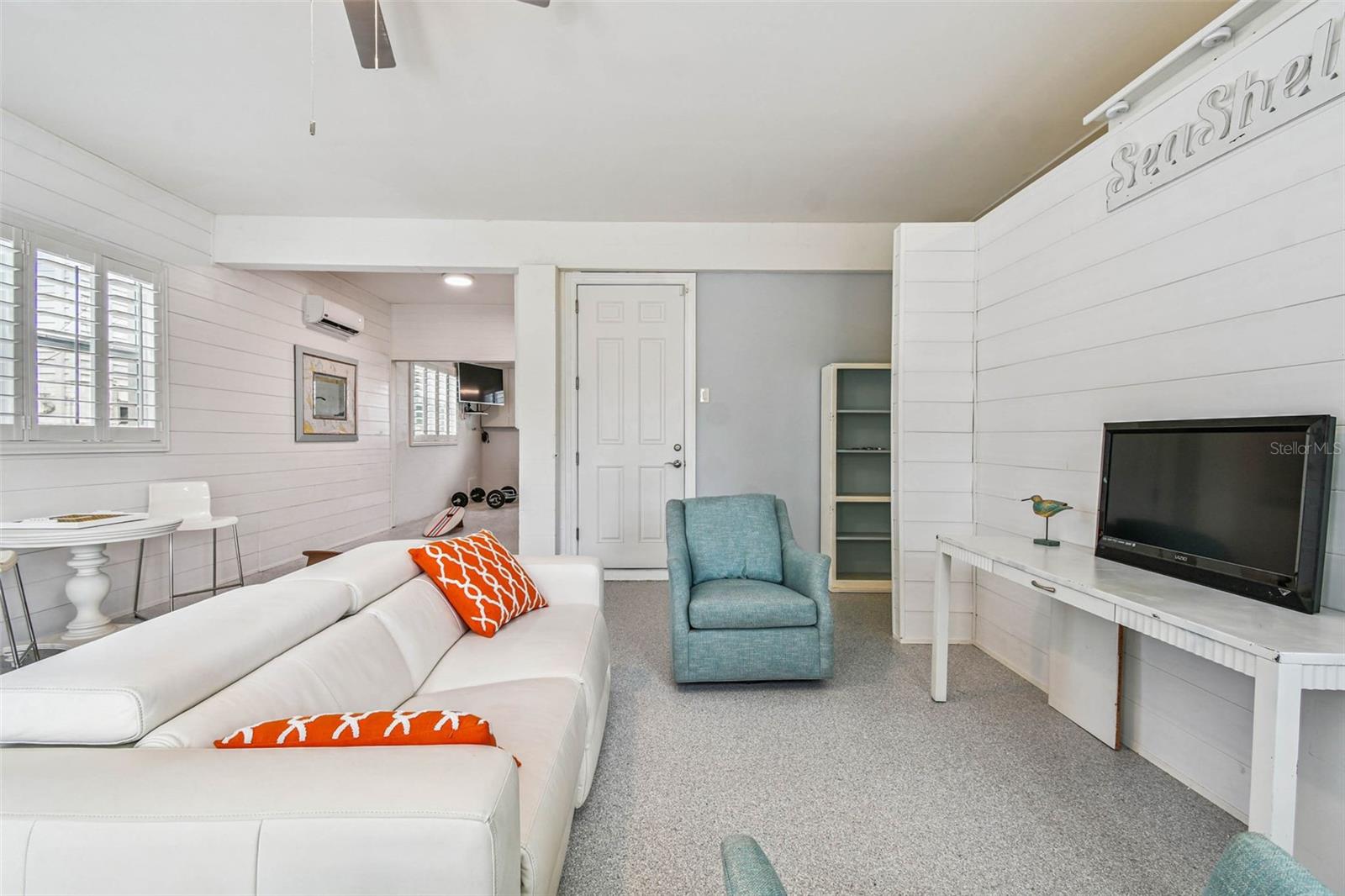 Image 63 of 73 For 109 15th Street