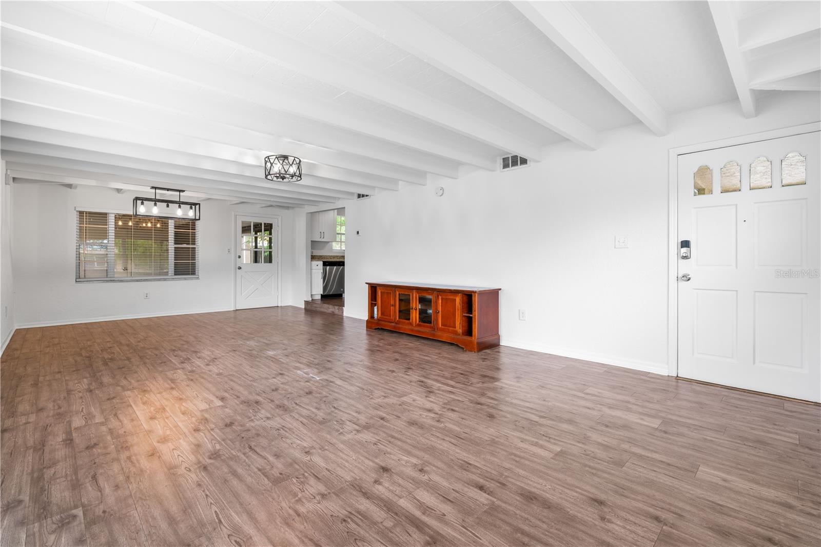 Image 4 of 19 For 3909 Lemon Street