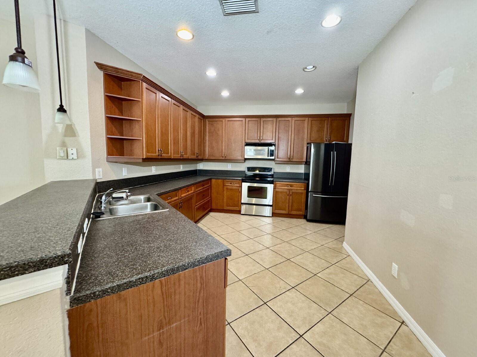 Image 3 of 11 For 11415 Captiva Kay Drive