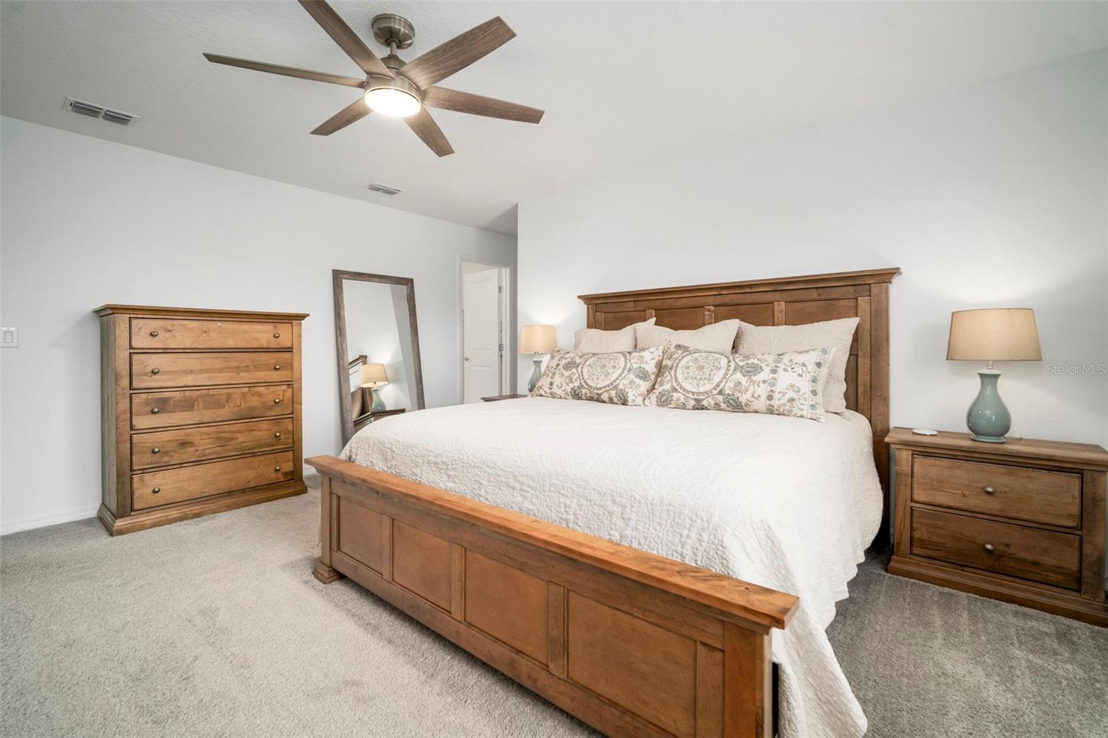 Listing photo id 39 for 3886 Maple Bay Lane