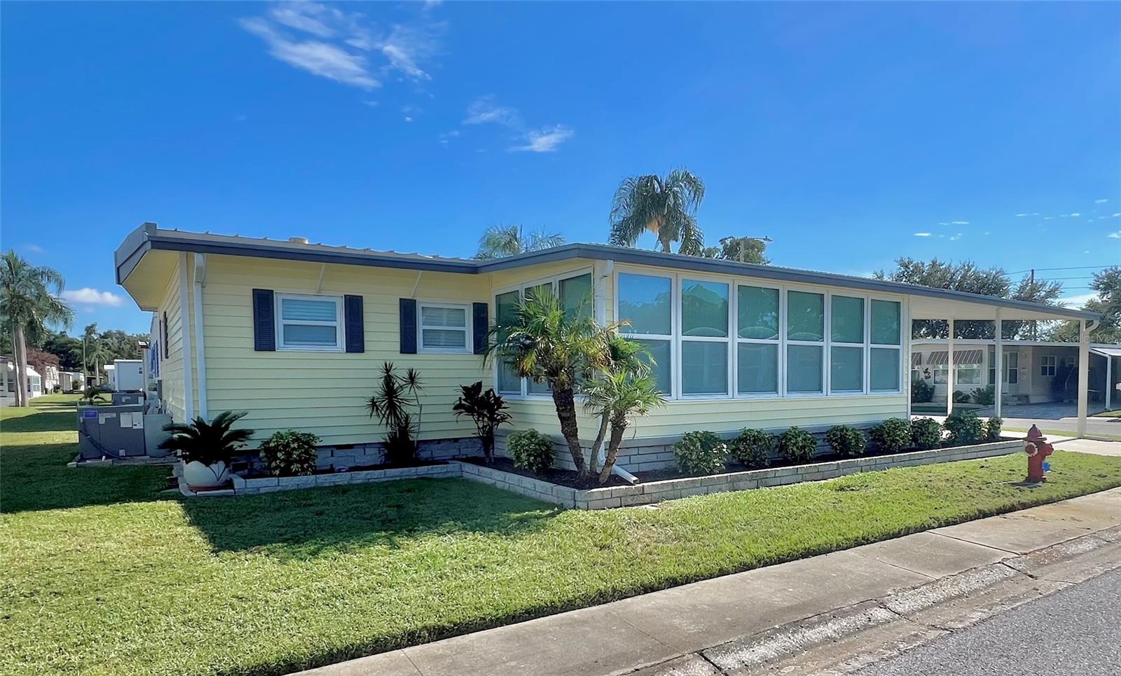 Image 2 of 72 For 1100 Belcher Road S 613