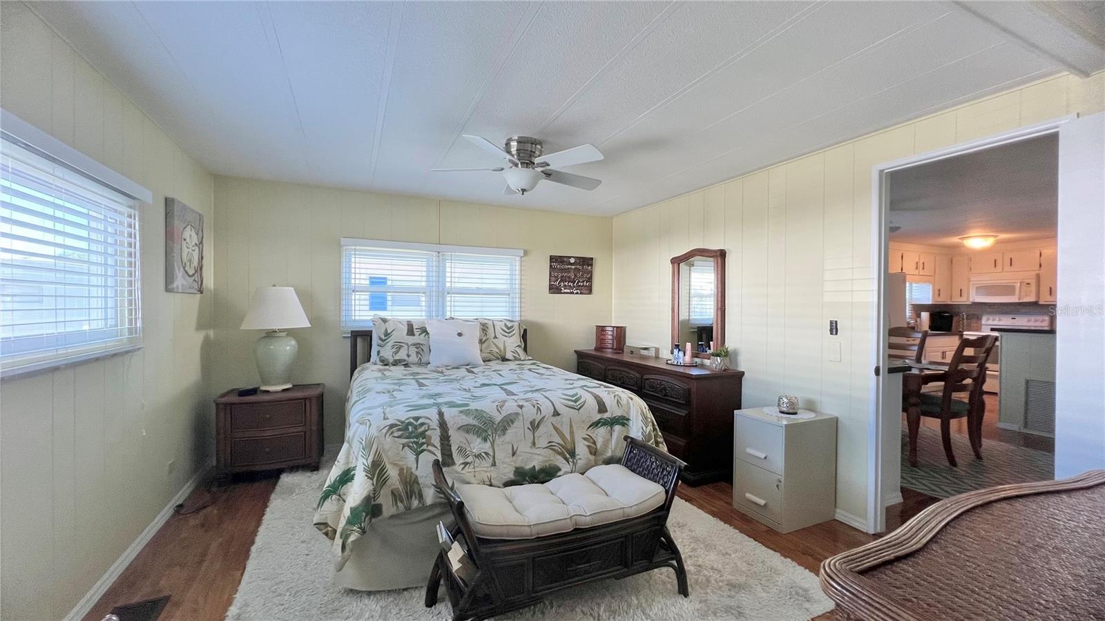 Image 28 of 72 For 1100 Belcher Road S 613