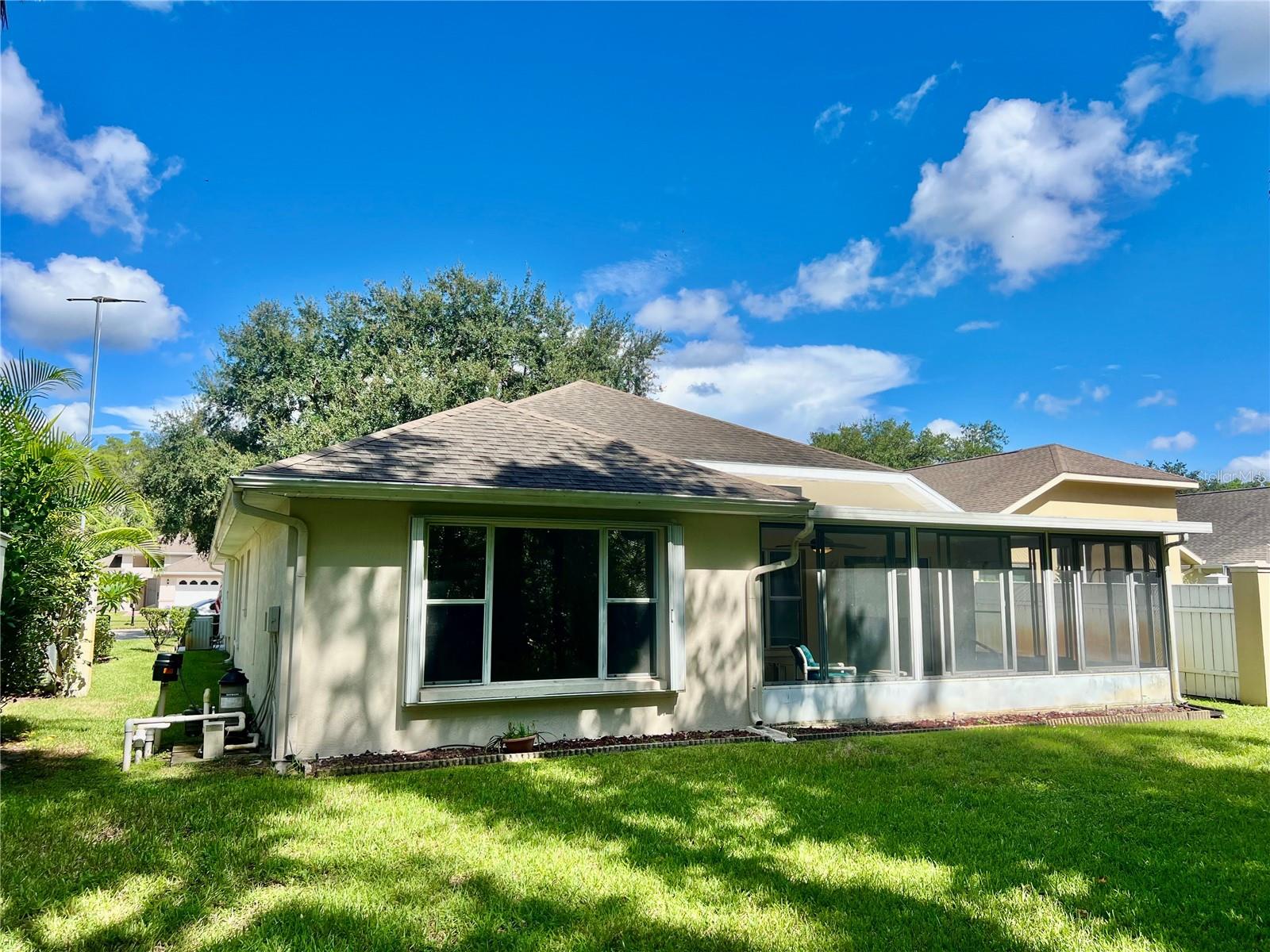 Listing photo id 33 for 1435 Stroud Court
