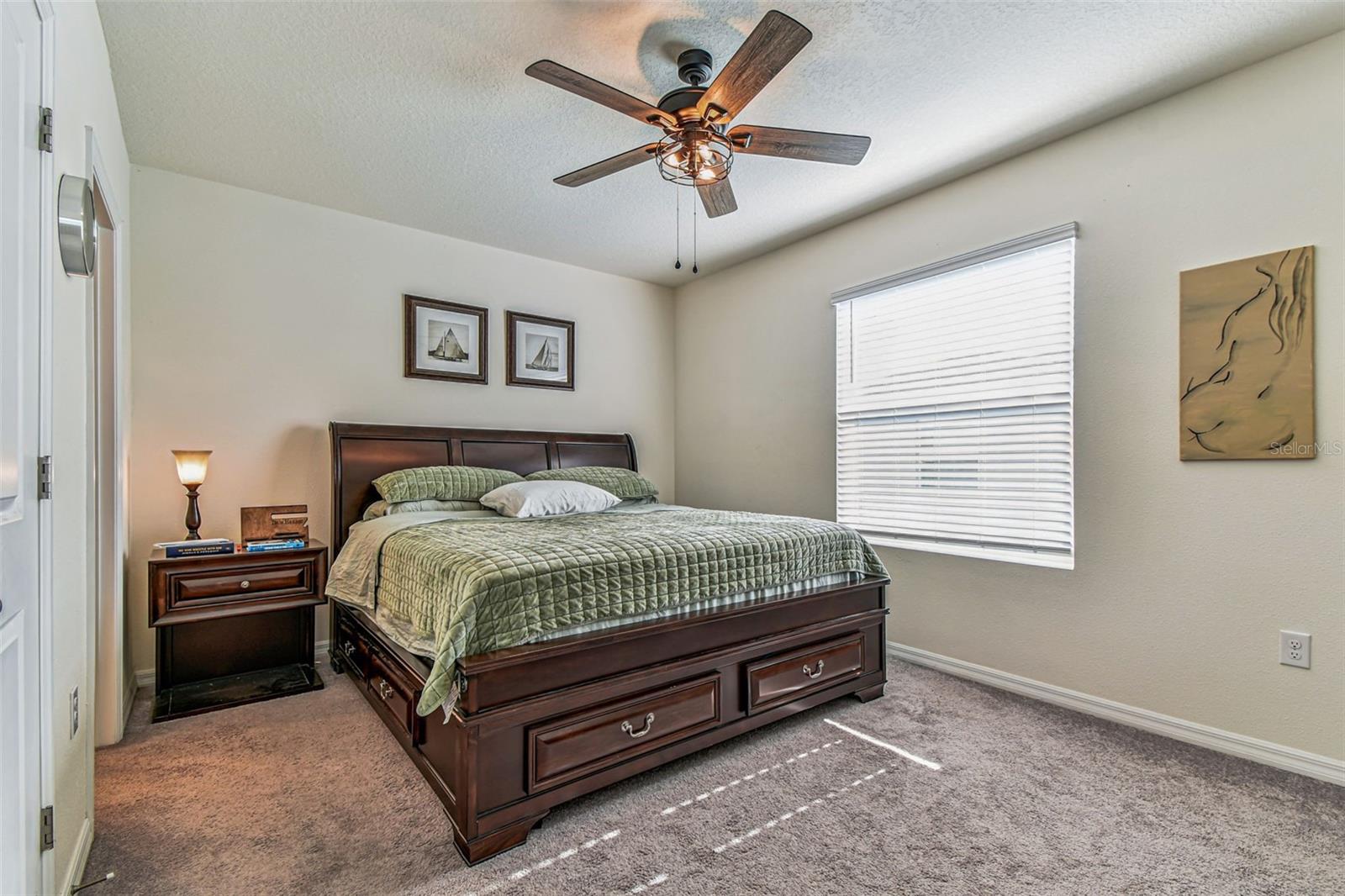 Image 17 of 51 For 2893 Suncoast Plains Drive