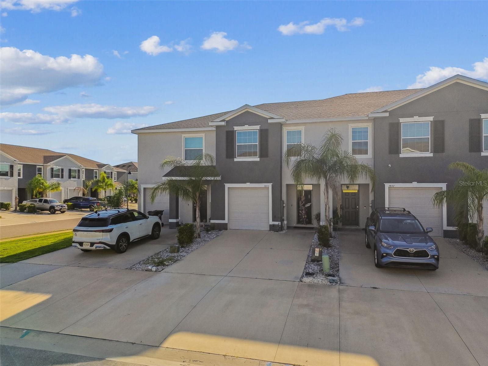 Image 3 of 51 For 2893 Suncoast Plains Drive
