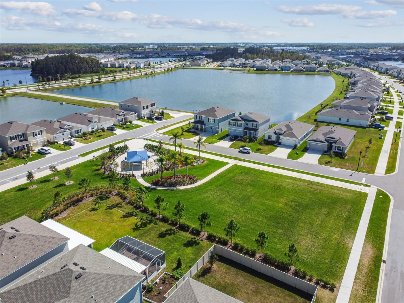 Image 46 of 51 For 2893 Suncoast Plains Drive