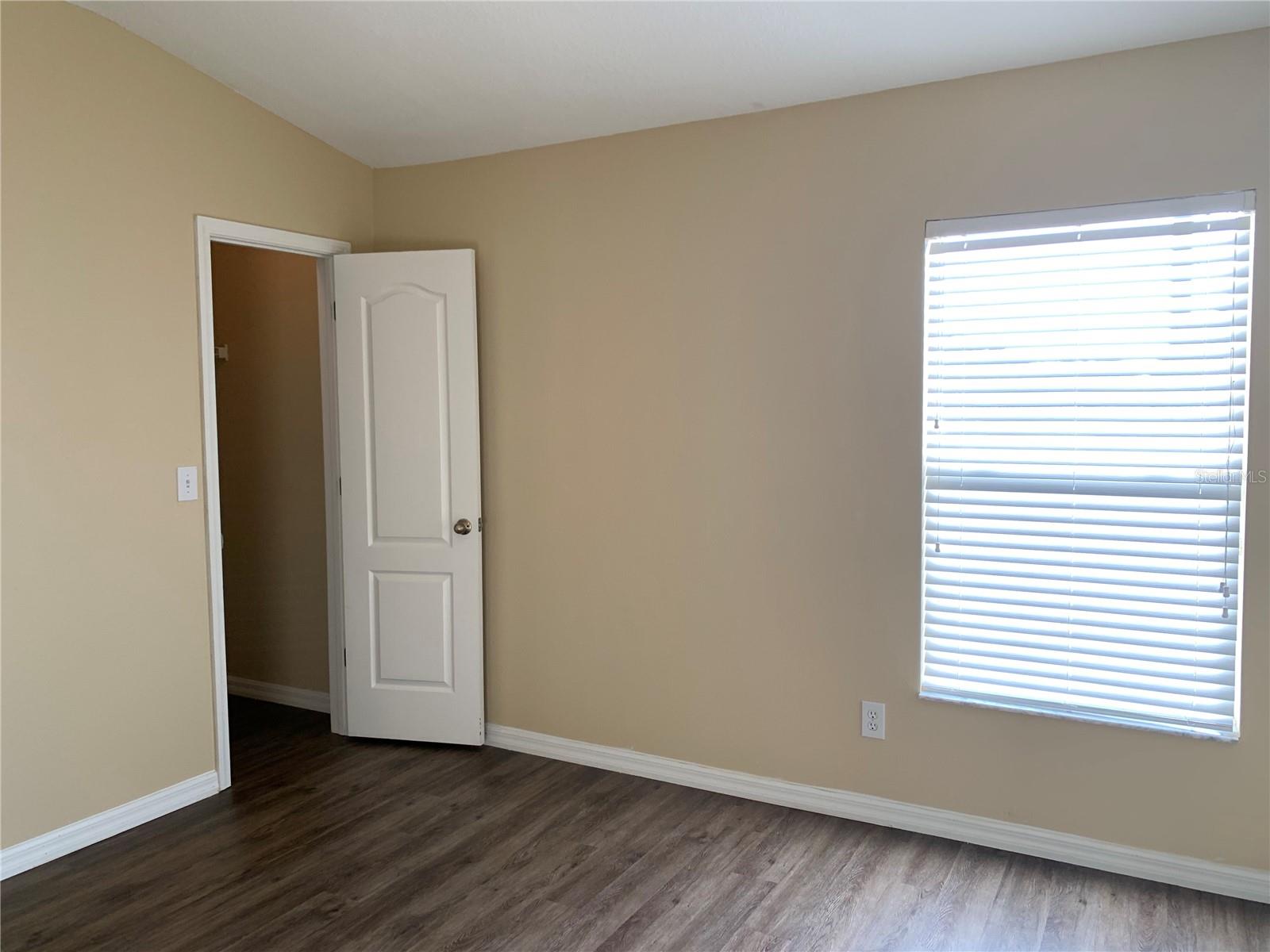 Image 17 of 23 For 12355 Foxmoor Peak Drive