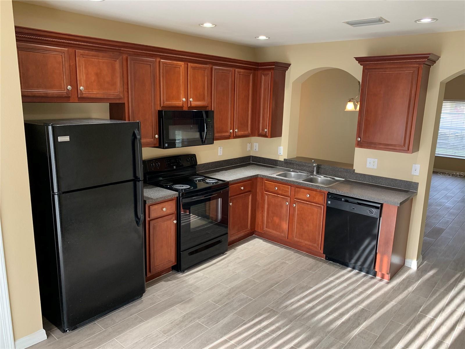 Image 7 of 23 For 12355 Foxmoor Peak Drive