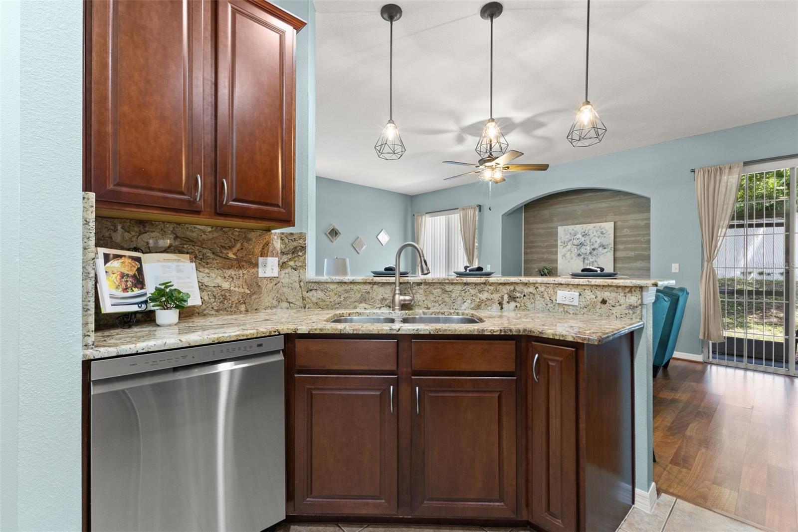 Image 11 of 50 For 8405 Blue Rock Drive