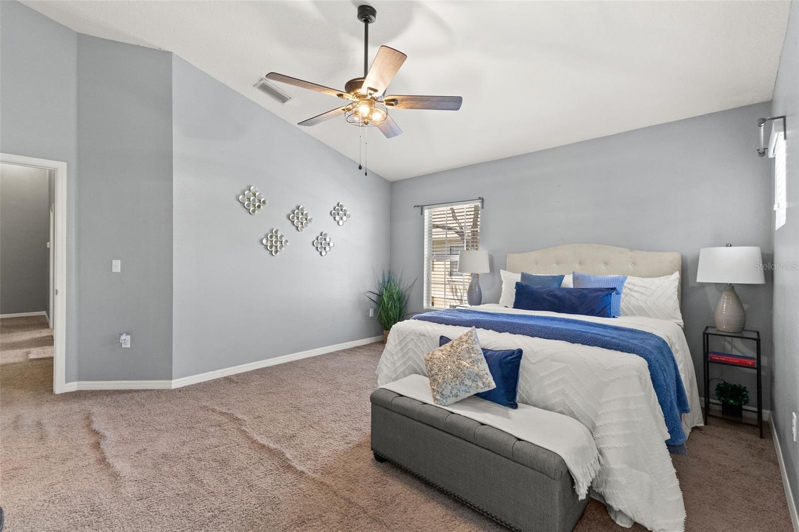 Image 22 of 50 For 8405 Blue Rock Drive