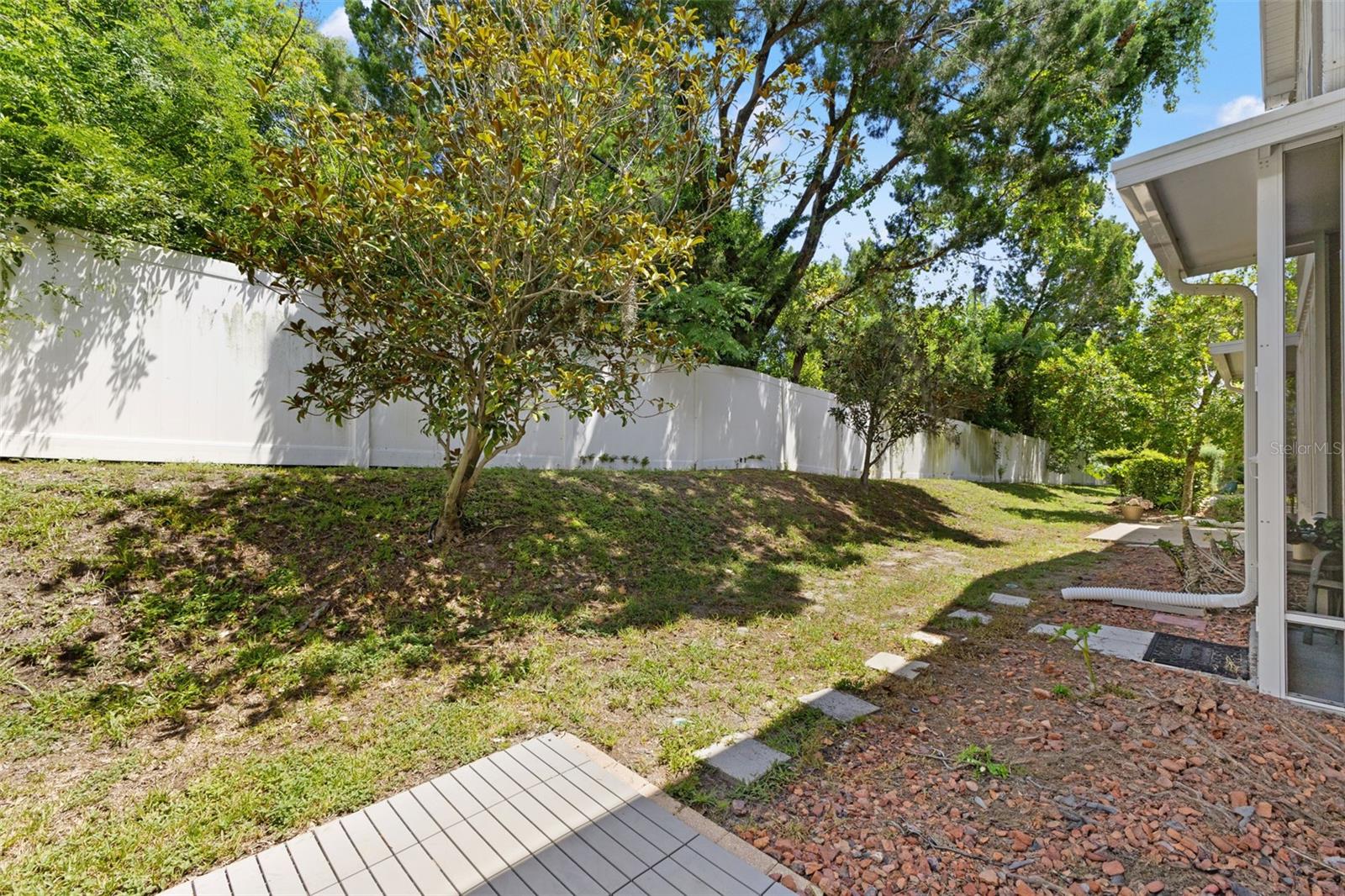 Image 32 of 50 For 8405 Blue Rock Drive