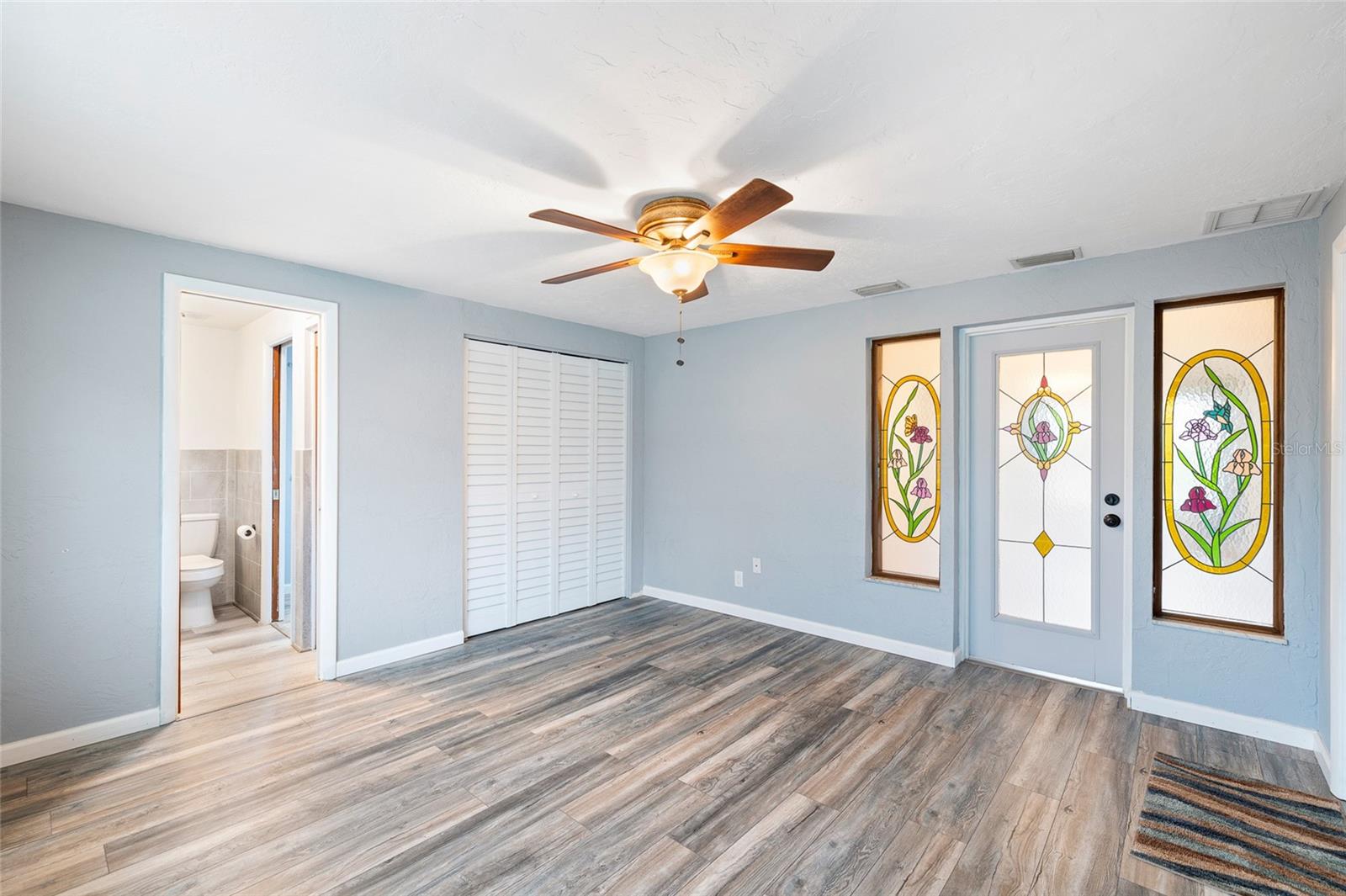 Image 12 of 28 For 4210 25th Avenue N