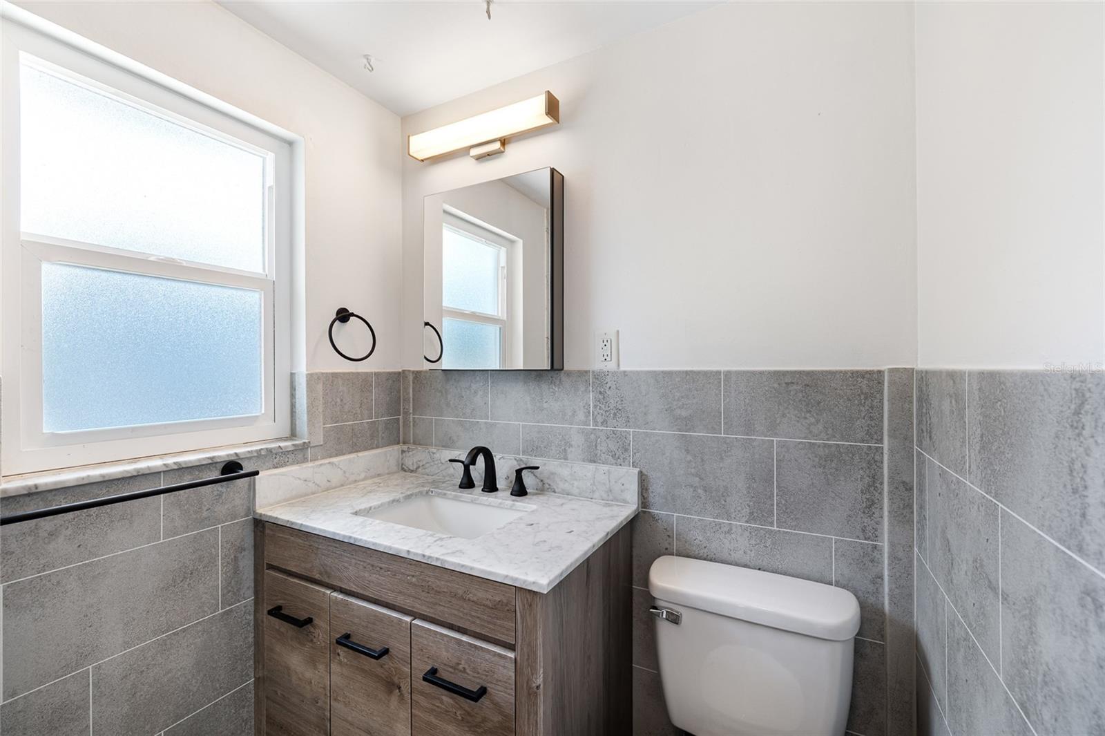 Image 13 of 28 For 4210 25th Avenue N