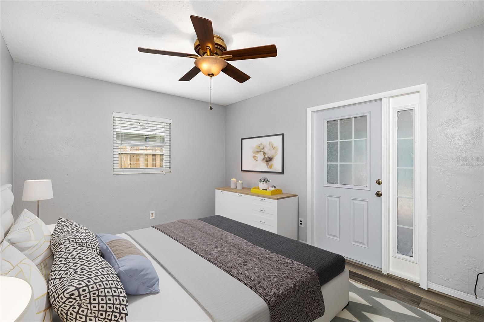 Image 17 of 28 For 4210 25th Avenue N