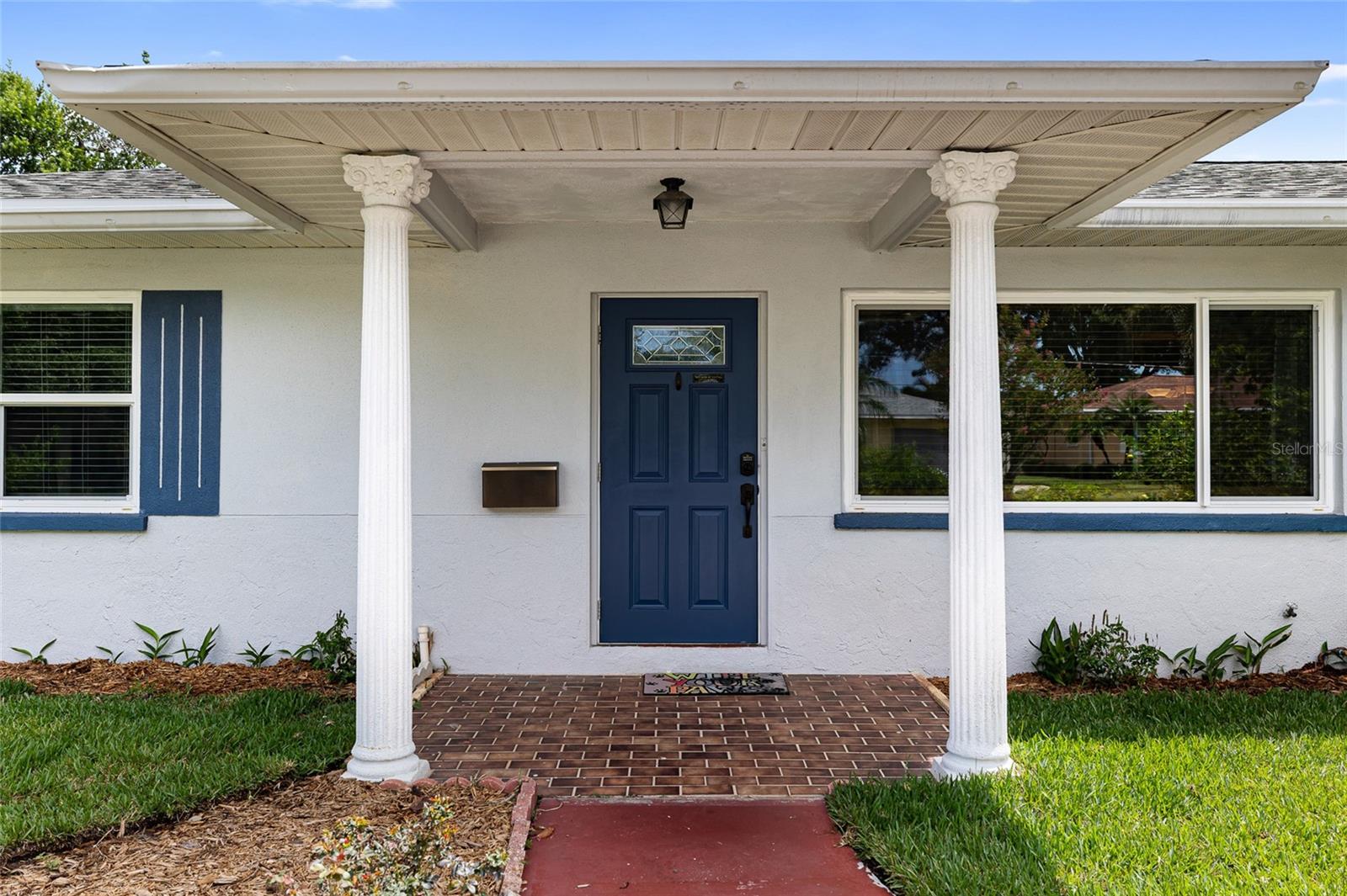 Image 2 of 28 For 4210 25th Avenue N