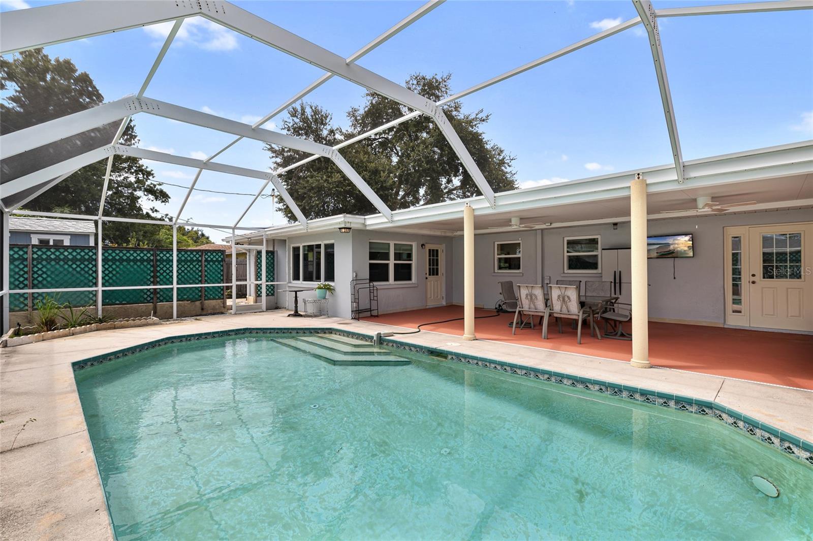 Image 22 of 28 For 4210 25th Avenue N