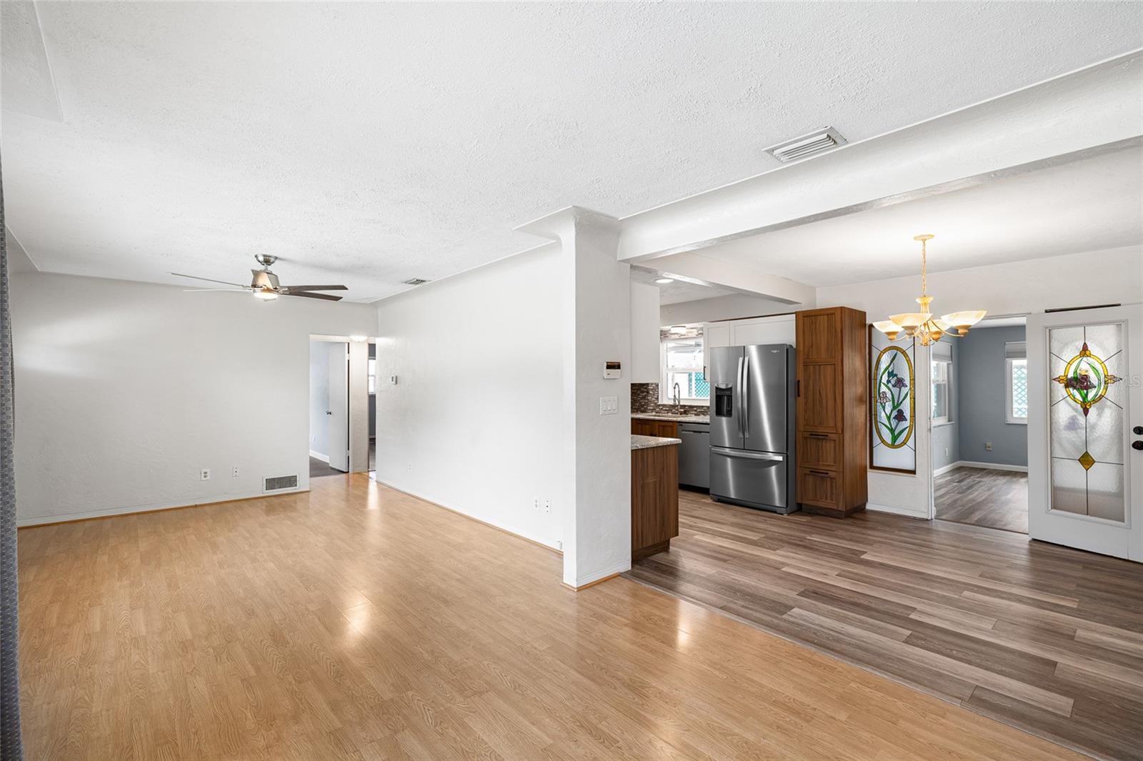 Image 6 of 28 For 4210 25th Avenue N