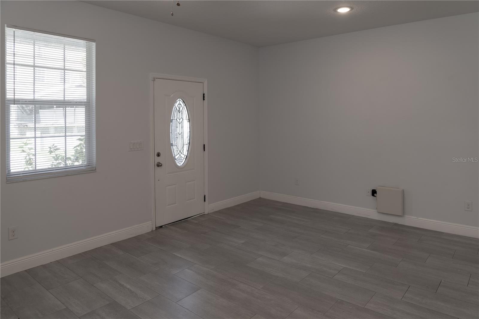 Image 11 of 52 For 2520 Chestnut Street
