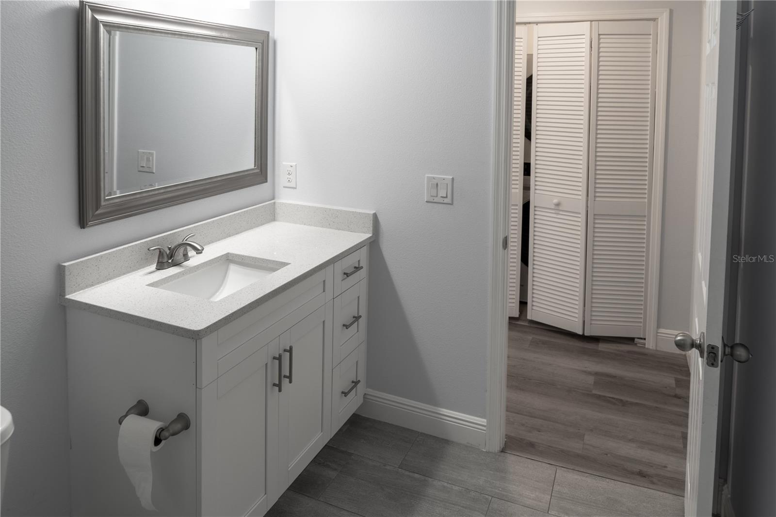 Image 41 of 52 For 2520 Chestnut Street