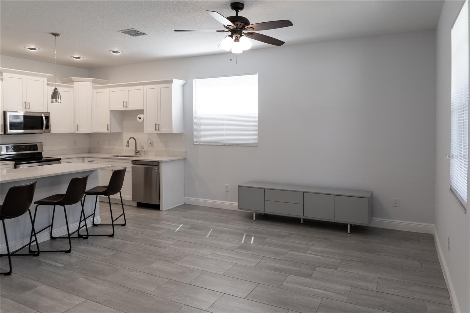 Image 7 of 52 For 2520 Chestnut Street